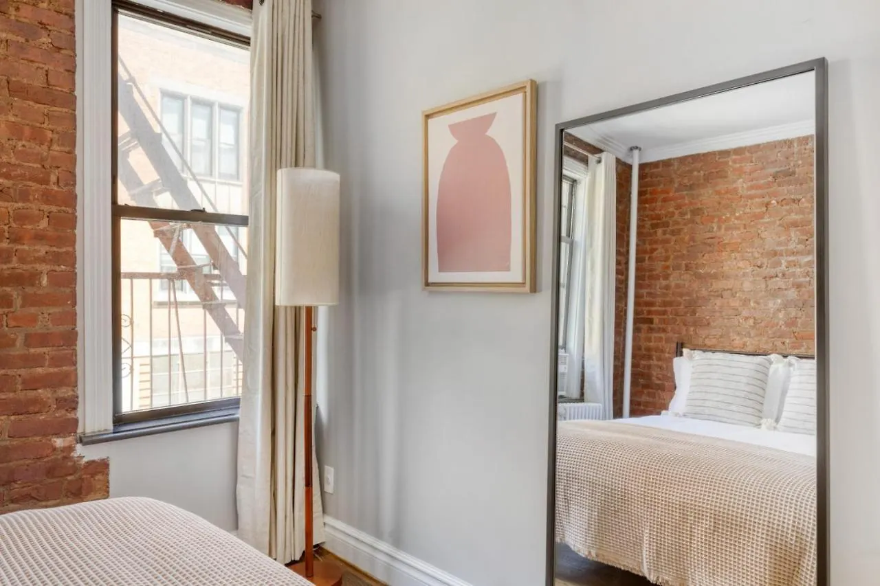 Hip E Village 2Br W Wd Nr L Train Nyc-824 뉴욕 0*,  미국